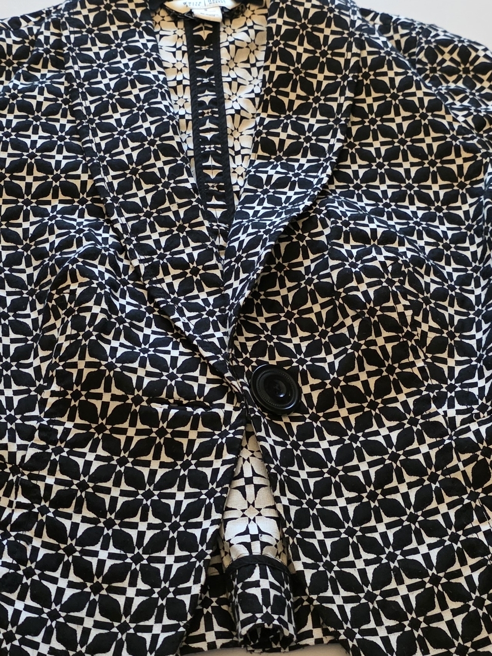 White House Black Market Black and White Geometric Jacket